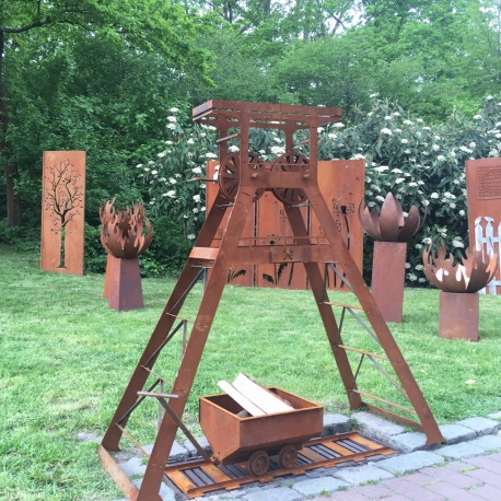 Deutscher Ruhrgebiet Minenturm - Außengrill Holzkohlegrill - Gartenschmuck